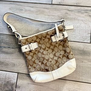 COACH purse, white and brown signature c leather buckle VERY CLEAN, shoulder bag